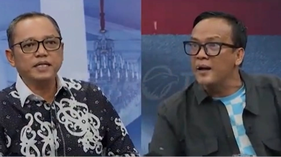 Adu Pendidikan Immanuel Ebenezer vs Deddy Sitorus, Tak Malu Nyaris Baku Hantam di Acara TV