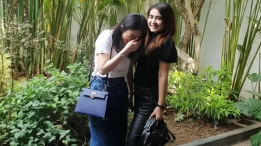 Dita Andini Kakak Selvi Ananda Kerja Apa? Koleksi Tas Mewahnya Gak Kaleng-Kaleng