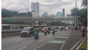 Bakal Ada Aksi Demonstrasi, Arus Lalu Lintas di Depan Gedung DPR Terpantau Ramai Lancar