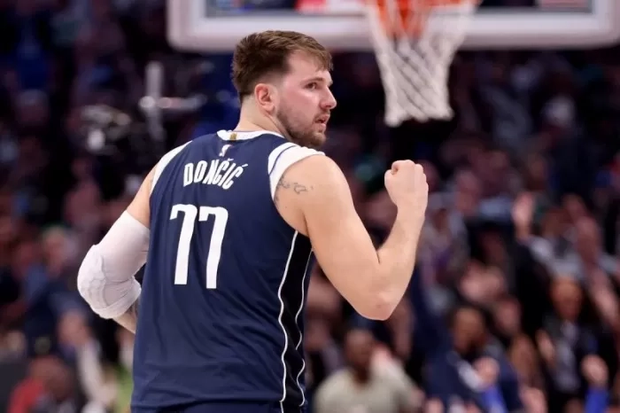 Luka Doncic Cetak Sejarah Triple-double Kelima Beruntun saat Mavs Atasi Heat di NBA