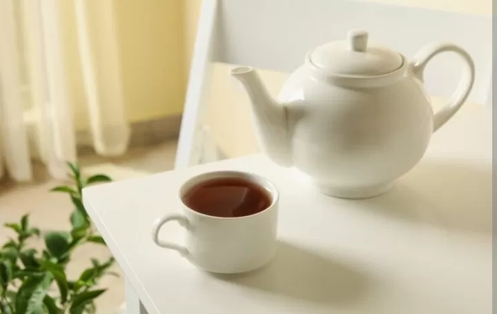 Mengonsumsi Teh Sebabkan Kurangnya Penyerapan Zat Besi pada Tubuh? Cek Faktanya!