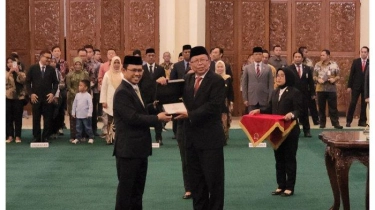 BREAKING NEWS Amir Uskara Dilantik Jadi Wakil Ketua MPR RI Gantikan Arsul Sani