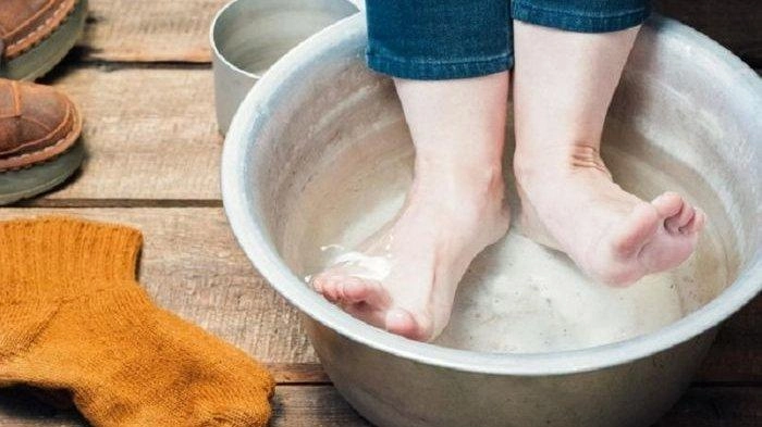 Jangan Gunakan Air Hangat dan Alkohol Saat Tangani Cedera, Ini Alasannya