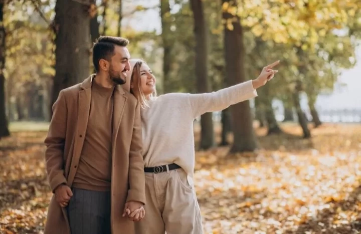 Selalu Jatuh Cinta Berkali-kali Pada Orang yang Sama? Ternyata Begini Penjelasannya