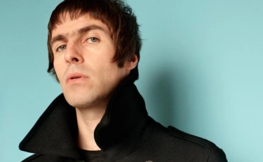 Chord Gitar dan Lirik Lagu Universal Gleam - Liam Gallagher: I'll Help You Fix Your Broken Dreams