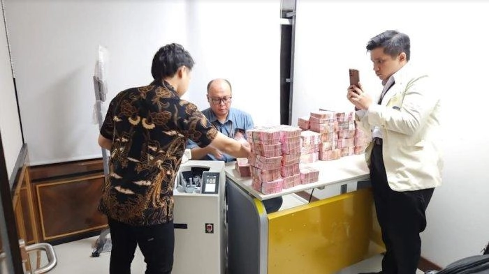 Geledah Rumah Bos Sriwijaya Air dan 2 Kantor, Kejagung Sita Rp 33 Miliar Terkait Kasus Korupsi Timah