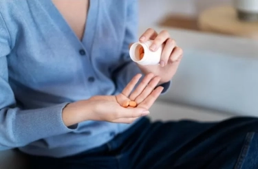 Siapa Saja yang Tidak Diperbolehkan untuk Mengonsumsi Vitamin D3? Simak dalam Daftar Berikut agar Tak Sebabkan Efek Samping
