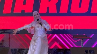 Ironis! Dulu Peduli Palestina, Ria Ricis Kini Ramai Seruan Boikot karena Kerja Sama dengan KFC