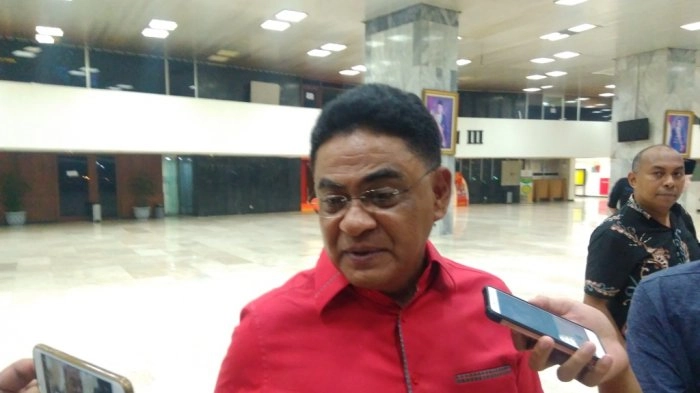Politikus PDIP Mengaku Tak Terkejut Berhembus Isu Jokowi Merapat ke Golkar: Agar Tetap Berkuasa