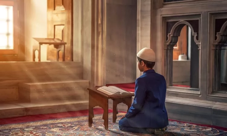 Sholat Dhuha Bisa Membersihkan Dosa Sebanyak Buih di Lautan, Berikut Ini Penjelasan Dalilnya