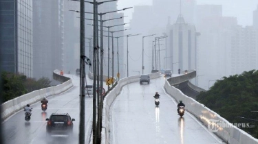 Cuaca Hari Ini - BMKG: DKI Jakarta dan 20 Wilayah Lain Berpotensi Hujan Lebat pada 12 Maret 2024