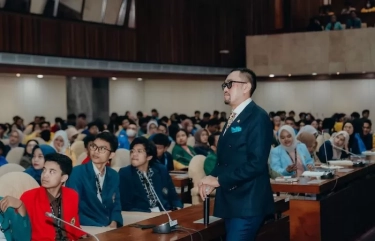 From Zero to Hero, Sahroni Berbagi Inspirasi pada Ratusan Mahasiswa dari Sabang sampai Merauke