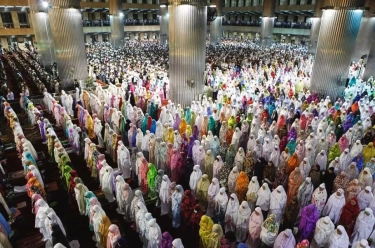 Simak Tips Aman Meninggalkan Rumah Saat Tarawih di Masjid agar Tetap Khusyuk Ketika Beribadah