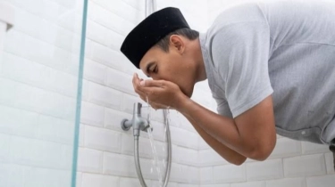 Berkumur Saat Wudhu Lalu Tertelan, Batalkah Puasanya? Begini Hukumnya Kata Buya Yahya