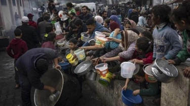 Karikatur Surat Kabar Perancis Panen Kecaman karena Olok-olok Kelaparan Warga Gaza Saat Ramadan