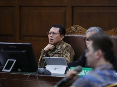 Terima Suap Rp 3,88 M, Sektretaris MA dituntut 13 Tahun 8 Bulan Penjara