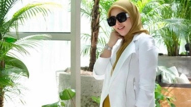 Pamer Tas Hermes Rp1,2 Miliar, Sandal Syahrini Ternyata Harganya Segini