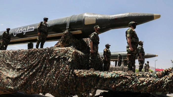 Houthi Berhasil Uji Coba Rudal Hipersonic, Mampu Capai Target di Israel dalam 10 Menit