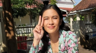 Mualaf Usia 21 Tahun, Dian Sastro Menghafal Al Fatihah Pakai Buku SD Pakai Cara yang Sama dengan Baca Naskah Film