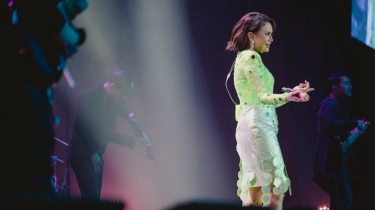 Ngaku Ibunya Penjual Es Mambo, Rossa Malah Banjir Nyinyiran Publik