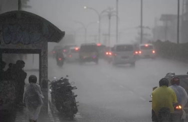 BMKG Sebut Sebagian Wilayah Indonesia Masih Berpotensi Hujan Lebat