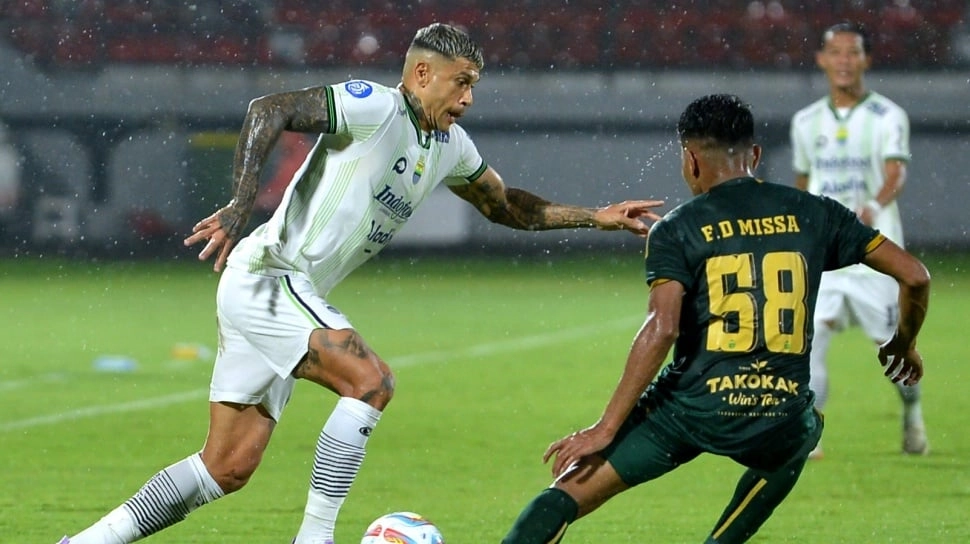 Hasil Liga 1: 10 Pemain Persib Bandung Bantai Persikabo 1973 di Gianyar