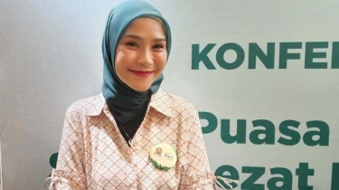 Cerita Zaskia Adya Mecca Kebingungan Diminta Hanung Bramantyo Masak Ayam Goreng