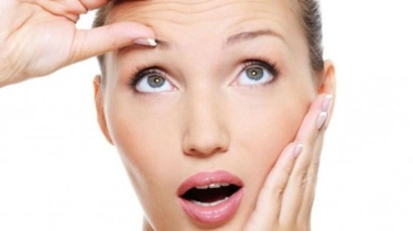 Kenali Tanda Penuaan Dini, Cegah Sejak Dini dengan Retinol dan Peptide