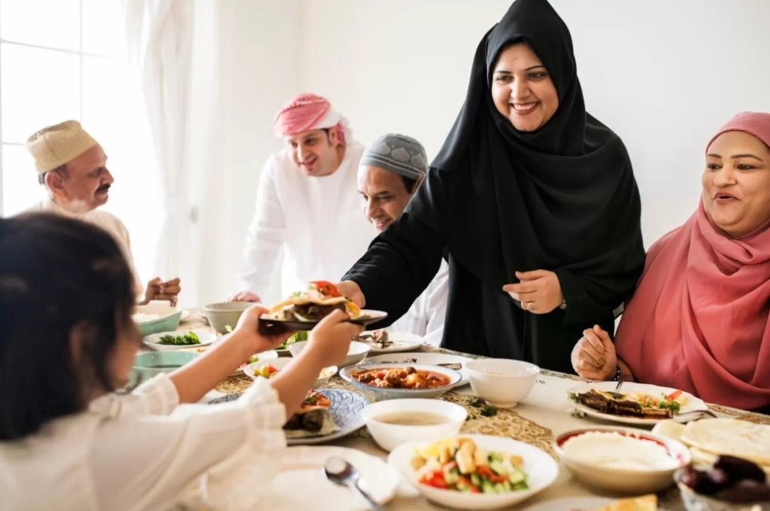 Bagaimana Hukum Menyegerakan Berbuka Puasa di Bulan Ramadhan? Simak Penjelasan Menurut Hadits