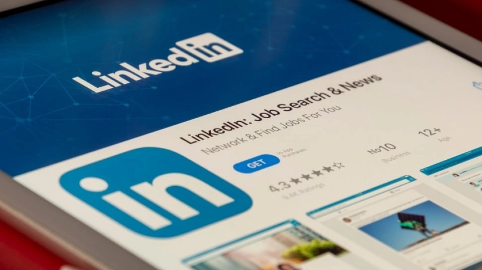 Tak Cuma Cari Kerja, LinkedIn Juga Punya Fitur Game