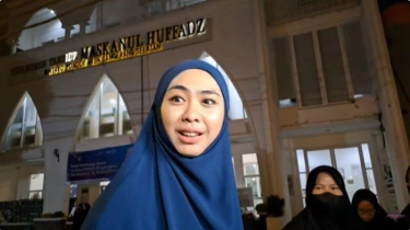 Ingin Anak-anaknya Fasih Berbahasa Arab, Oki Setiana Dewi Berencana Pindah Ke Mesir