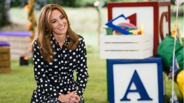 Koleksi Tas Mini Kate Middleton, Sering Dipakai Saat Hadir Acara Sebelum Dikabarkan Hilang