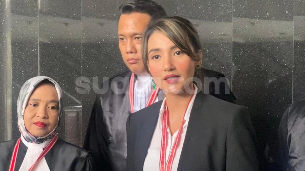 Profil Tsania Marwa, Mantan Istri Atalarik Syach Curhat 7 Tahun Sulit Bertemu Anak