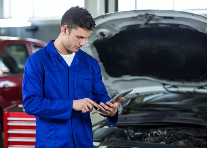 Jangan Sampai Tertipu! Ini Dia 7 Tips Membeli Mobil Bekas untuk Pemula