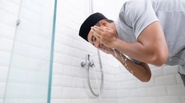 Begini Cara Wudhu yang Benar Saat Puasa Ramadhan, Ternyata Tak Perlu Kumur?