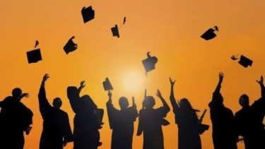 Mahasiswa Akhir Merapat! Ini 10 Situs Jurnal yang Memudahkan Mahasiswa dalam Mengerjakan Tugas Kuliah