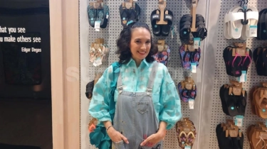 Nadine Chandrawinata Bagikan Tips Menjaga Lingkungan Dari Rumah, Intip Yuk Caranya!