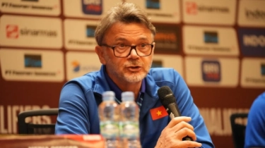 Philippe Troussier Bingung Jawab Kenapa Vietnam Tak Banyak Pemain Naturalisasi Seperti Timnas Indonesia