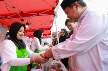 Pedagang Takjil Diingatkan, Mulai 17 Oktober Jualannya Wajib Bersertifikat Halal