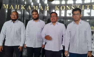 Perjuangkan Pemberian Makanan Gratis Kepada Pelajar, IFSR Hadiri Sidang di MK