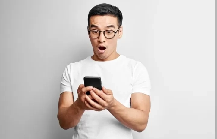 Typo Saat Ngetik Merupakan Tanda Kecerdasan Menurut Psikologi, Benarkah? Yuk Simak Penjelasannya Lebih Lanjut