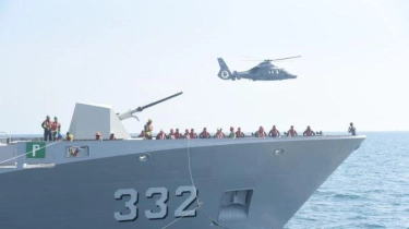 4 Kapal Perang Hingga Kapal Selam Koarmada II TNI AL Dikerahkan Ke Laut Jawa