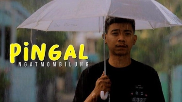 Chord Gitar dan Lirik Lagu Pingal - Ngatmombilung: Mung Iso Mbayangke, Kabeh Kenangan