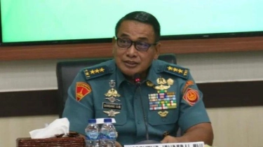 Letjen TNI Mar. Purn. Bambang Suswantono, S.H., M.H., M.Tr.Han.