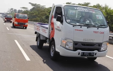 Isuzu Ajak 50 Keluarga Sopir Pickup, Microbus dan Truk Mudik Gratis