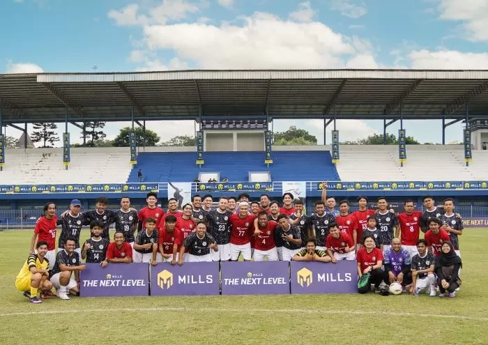 Mills Jaga Hubungan Baik dengan Partner dan Mantan Partner