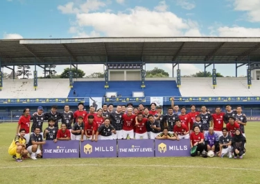 Mills Jaga Hubungan Baik dengan Partner dan Mantan Partner