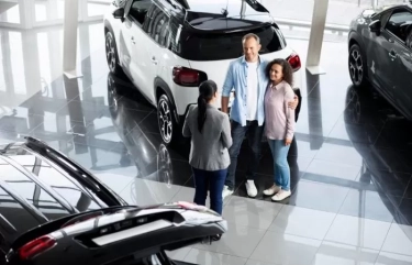 Simak 6 Kelebihan Sewa Mobil untuk Mudik Lebaran Dibanding Pakai Kendaraan Umum atau Pribadi!