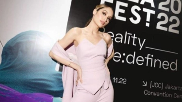 Cinta Laura Sulit Jawab Rencana Menikah, Akui Belum Bicarakan Itu dengan Arya Vasco