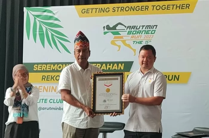 Arutmin Borneo Run Raih Dua Rekor MURI